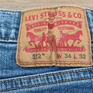 Levi's Classic Blue Jeans 512